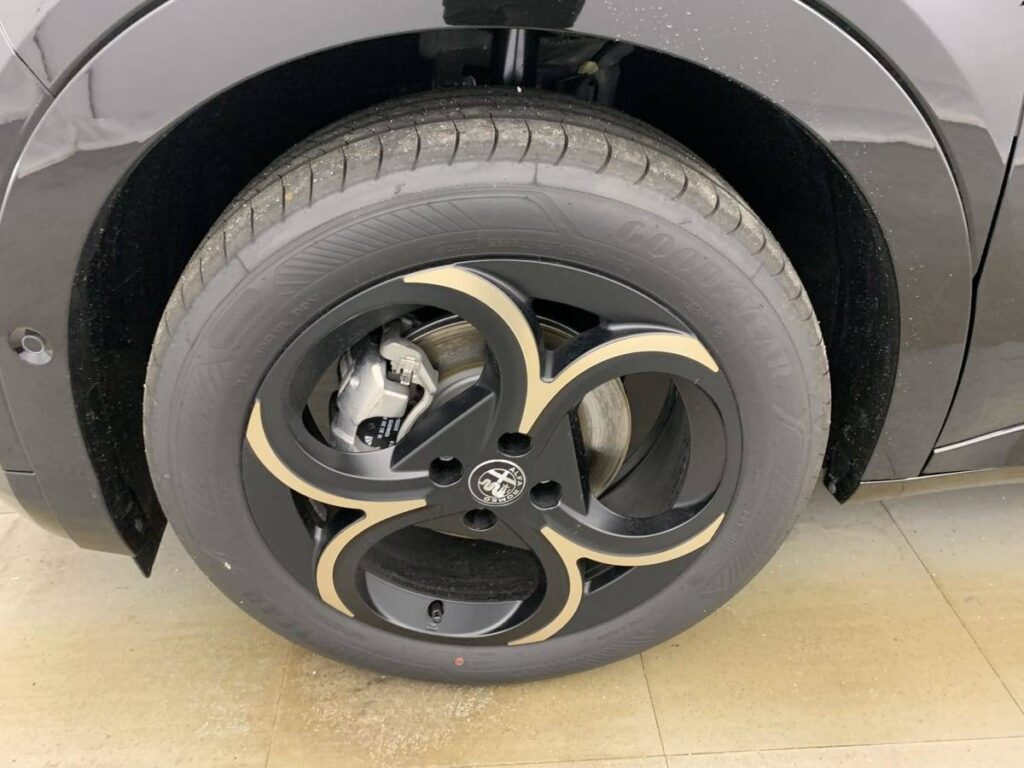 alfa romeo junior a3424780f52bdbd6471c6bb85c5a8d63
