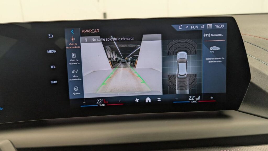 bmw serie 1 f70 25d5bf3c4d494953fc180de3fe0e730d