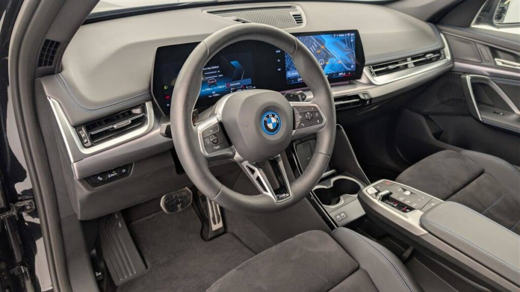 bmw x1 u11 c364b98206044e509013bdb29d988612