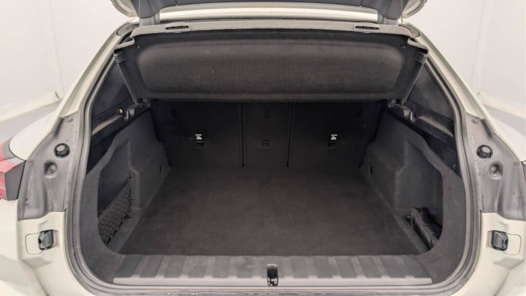 bmw x2 u10 124c32a23236d49efac383faca6e99b5