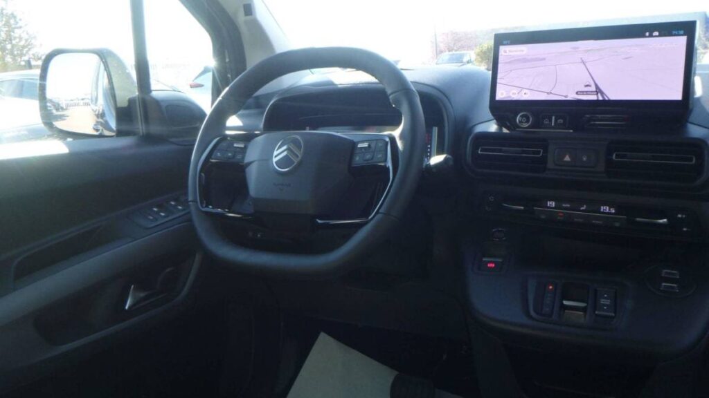 citroen berlingo 06e5cdb0d2ce3f4395492e26467b6bd7