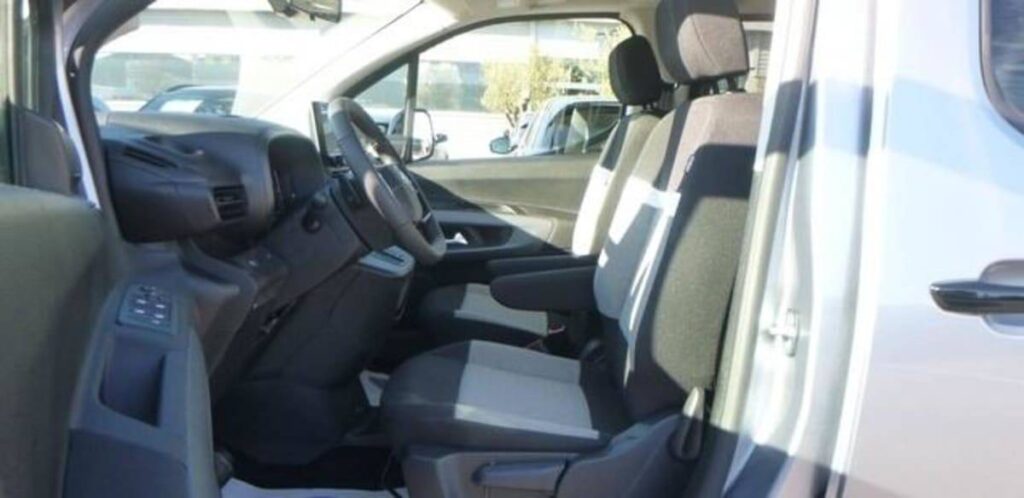 citroen berlingo 10be09e64e3a34695a39185c813805fb