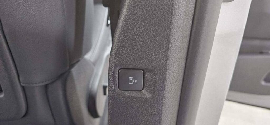 citroen spacetourer c6a8f0d89deb002aa162cdbe9b0b2404