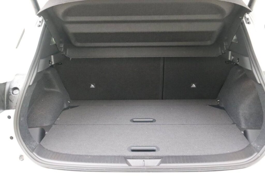 nissan qashqai 1996844cce934eea5029338a0cc8c20e