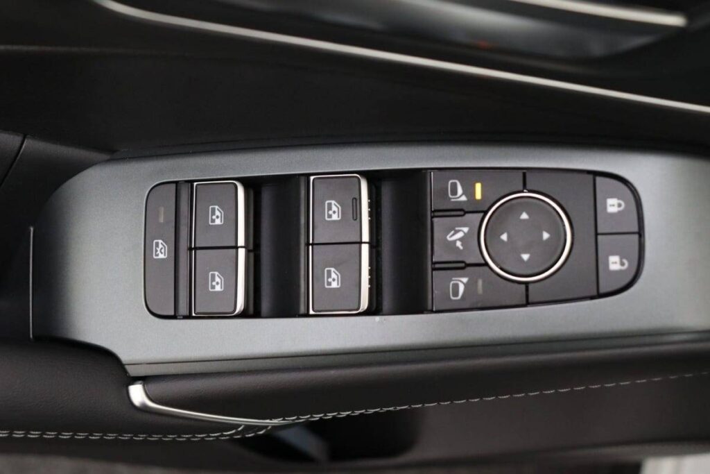 nissan qashqai 20c84e6ab2a621071f33f97c31eab283