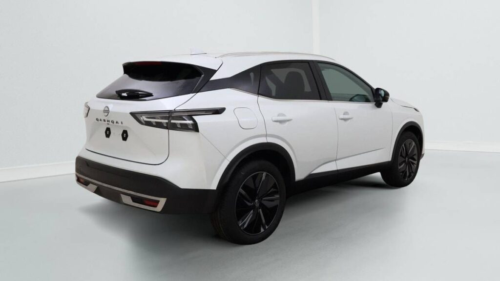 nissan qashqai f6d810548389faba3a3d9cac43a52ecb